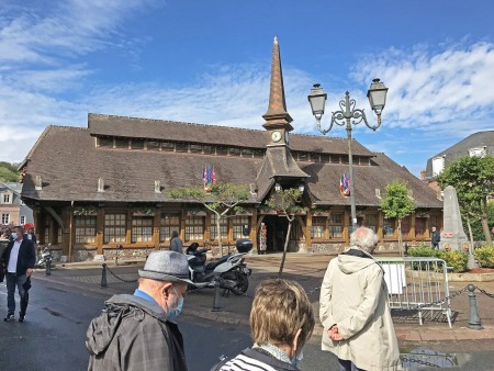 Découverte de la côte d'Albâtre avec une pause à Etretat.