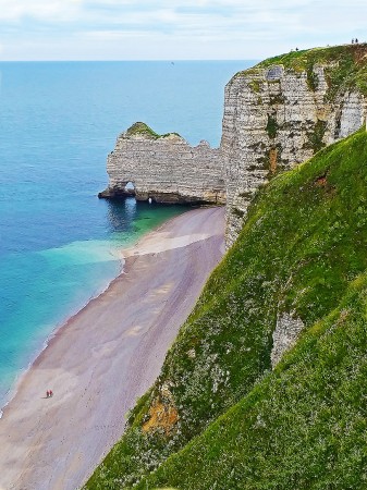 ... sur les fameuses falaises d'Etretat.